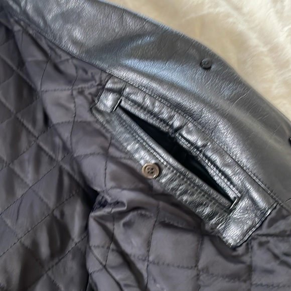 Calvin Klein: Vintage Leather Jacket - Picture 12 of 12